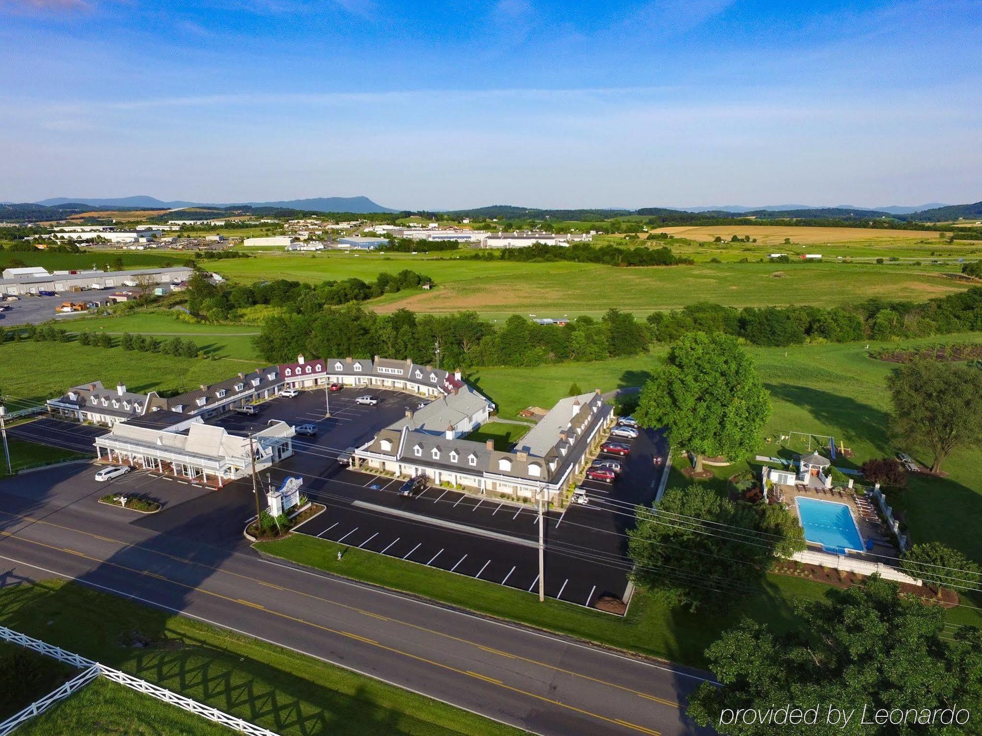 The Village Inn Harrisonburg Esterno foto