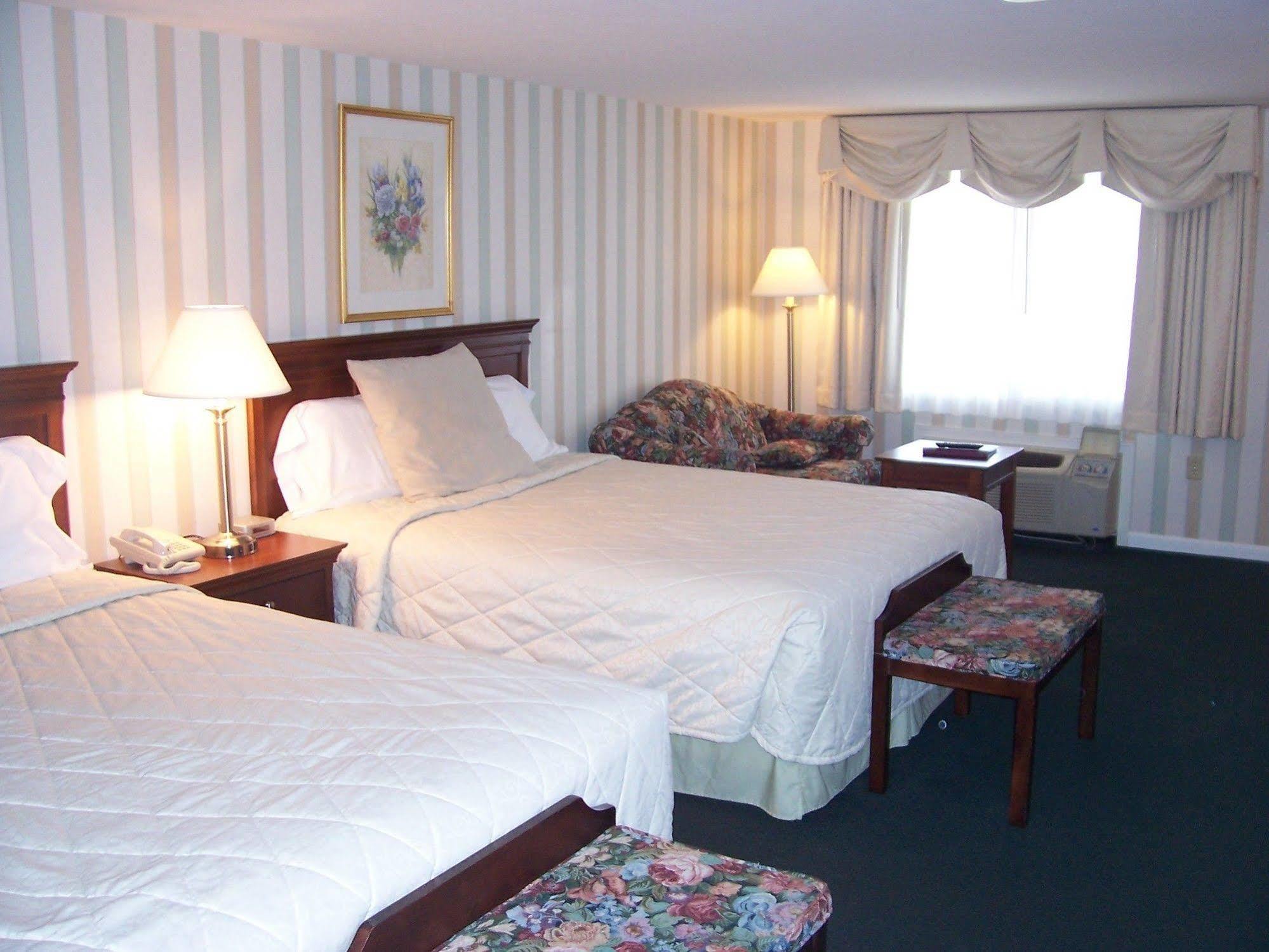 The Village Inn Harrisonburg Esterno foto